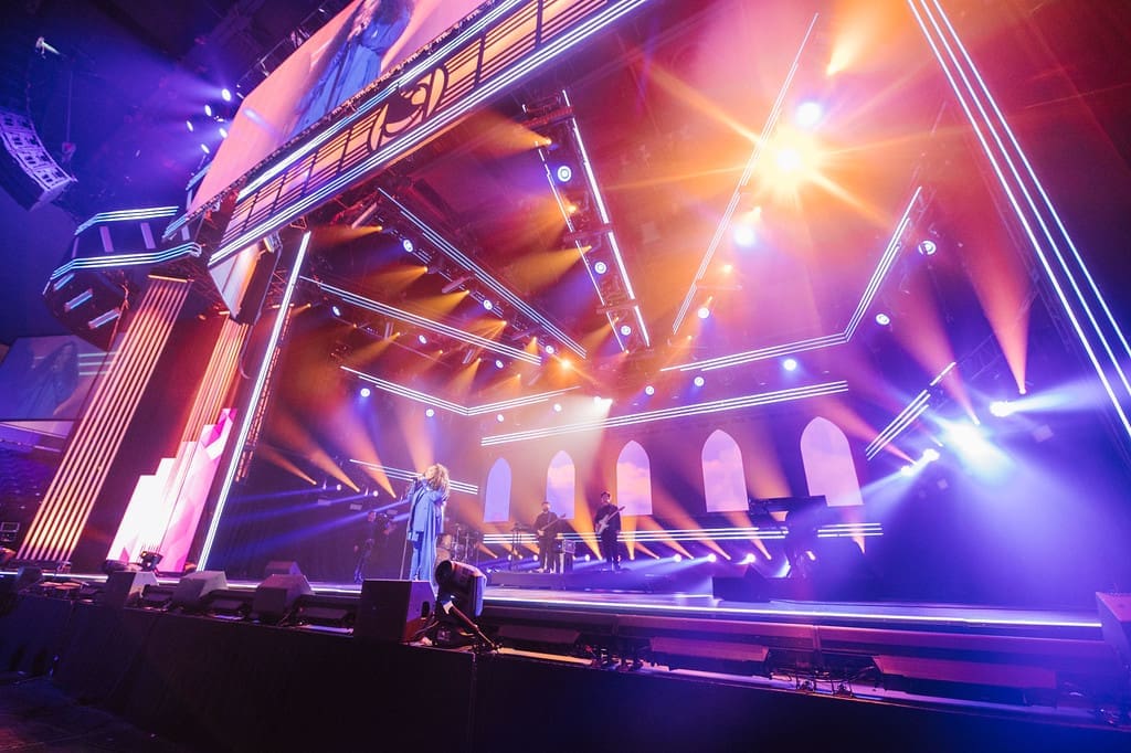 Dove award music function ceremony