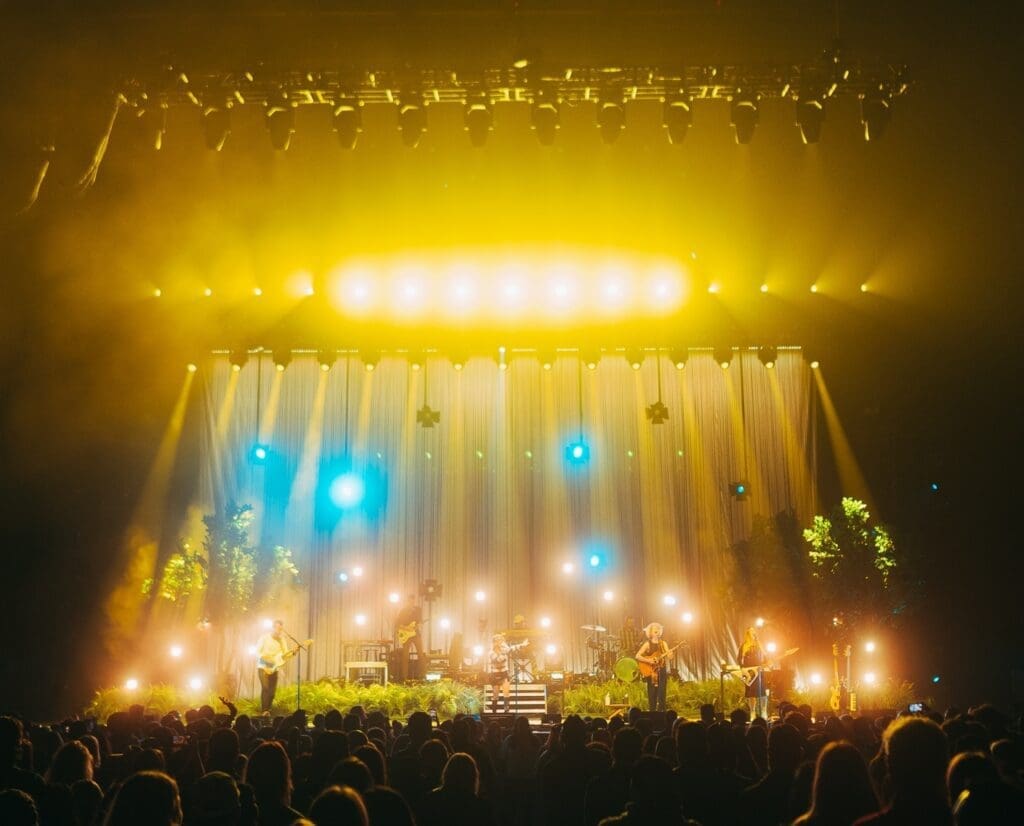 Maren performing a music show at night